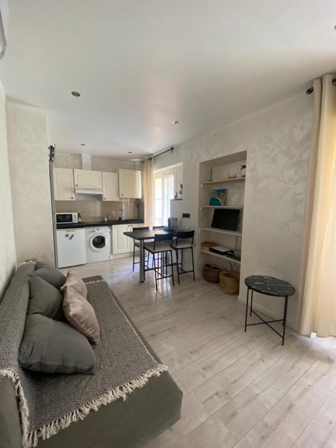 Le Suquet, Old Town, Center, 2 Appt, Public Parking Apartment